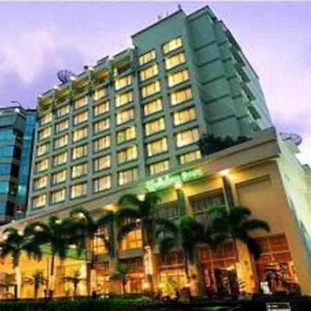 Trio Bandung Hotel Exterior photo