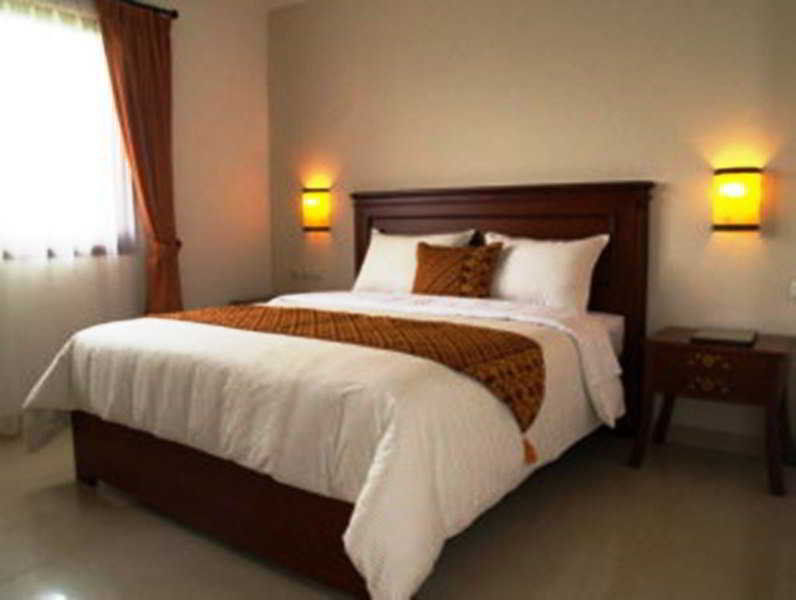 Trio Bandung Hotel Exterior photo